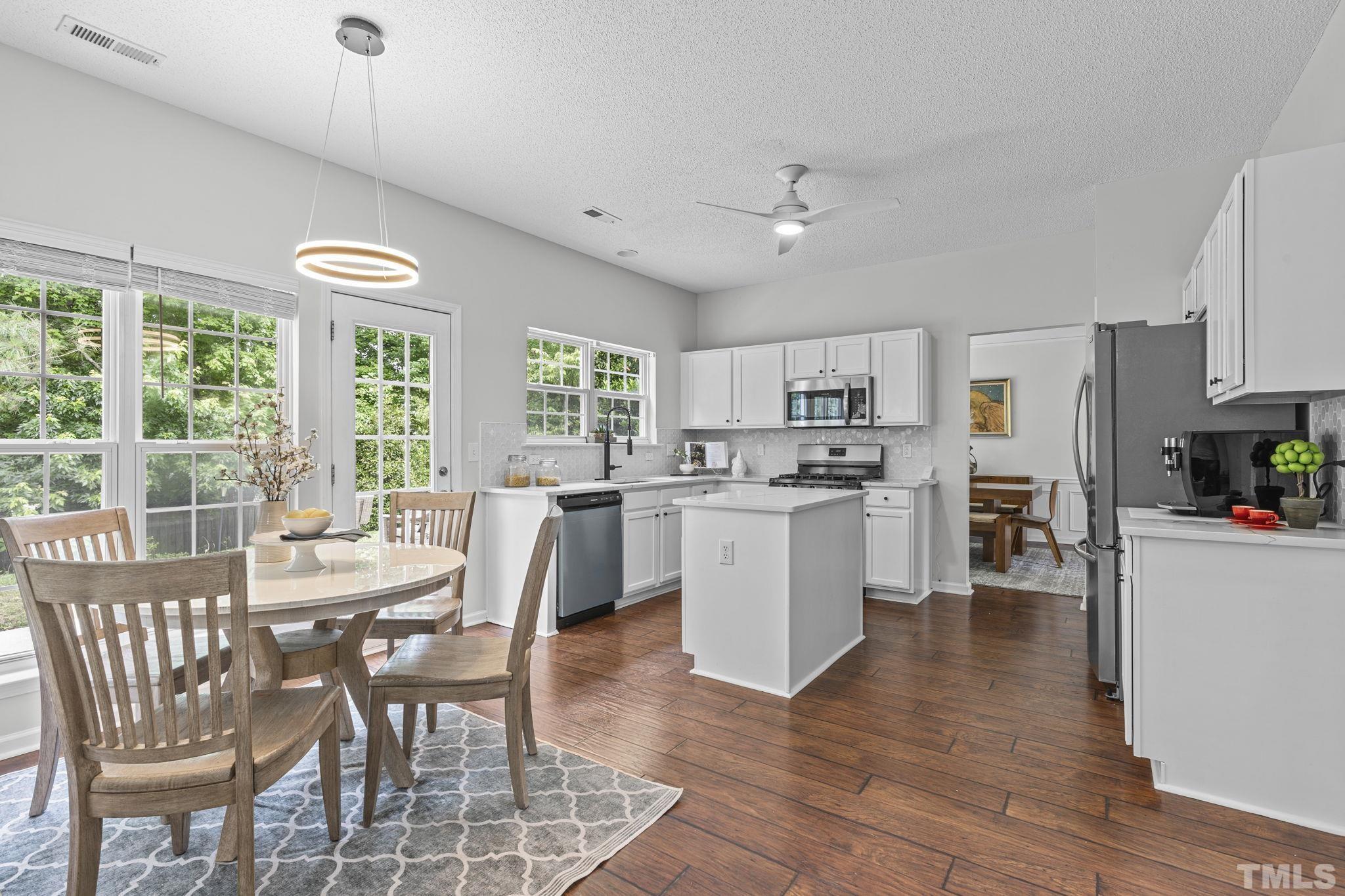 303 Grassy Point Road Apex, NC 27502 - Photo 18 of 36 Gallery Image 18
