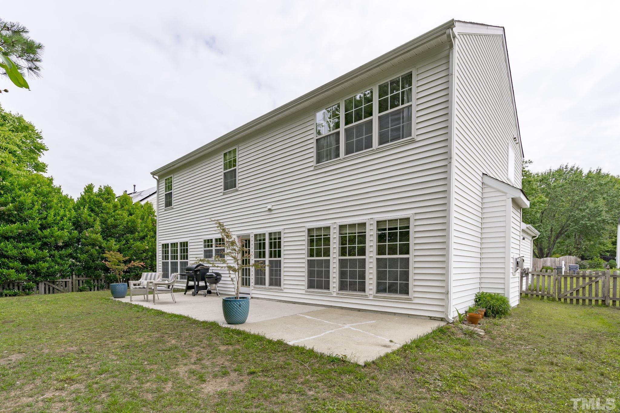 303 Grassy Point Road Apex, NC 27502 - Photo 35 of 36 Gallery Image 35