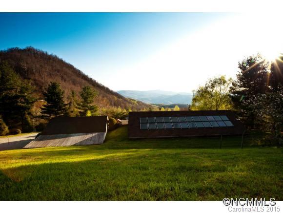 6362 Big Ridge Road Glenville, NC 28736 - Photo 3 of 23 Gallery Image 3