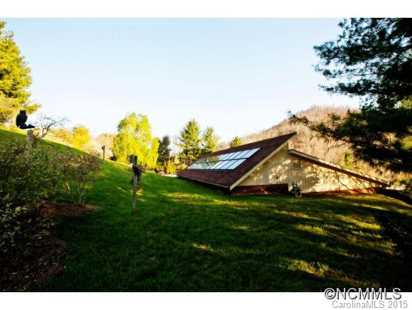 6362 Big Ridge Road Glenville, NC 28736 - Photo 5 of 23 Gallery Image 5
