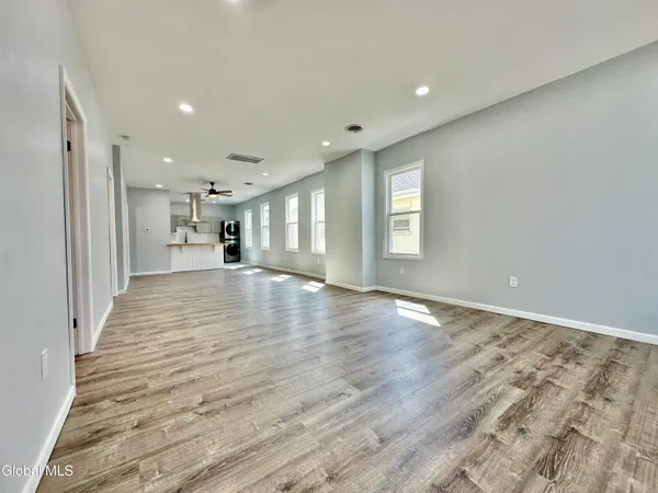 $1,800 | 37 High Street, Unit 2, Green Island, NY 12183