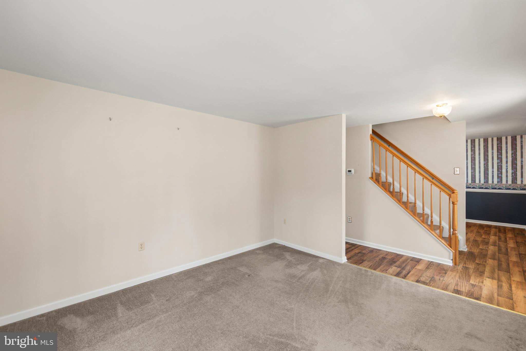 430 Babbs Mountain Road Winchester, VA 22603 - Photo 9 of 42 Living room