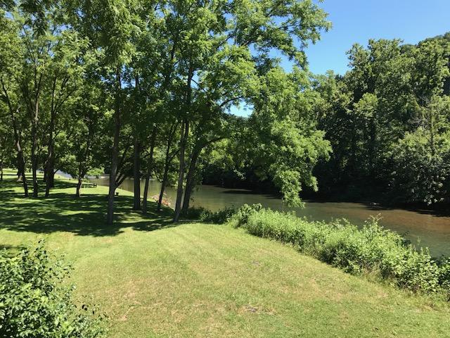 2131 Evergreen Road Covington, VA 24426 - Photo 13 of 56 Peaceful!