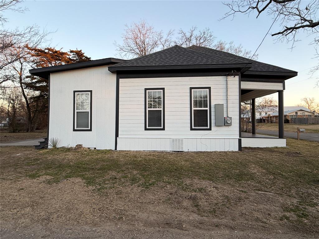 110 Mill Street Cumby, TX 75433 - Photo 2 of 17