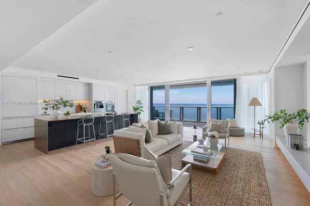 $7,750,000 | 2901 Collins Avenue, Unit 1001, Miami Beach, FL 33140