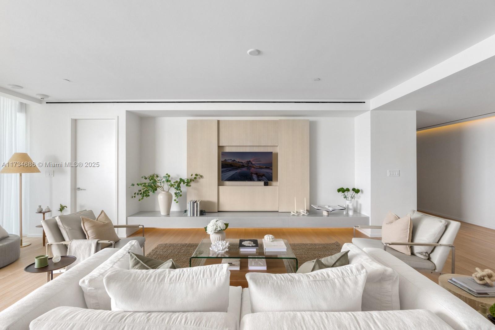 2901 Collins Avenue, Unit 1001 Miami Beach, FL 33140 - Photo 12 of 24