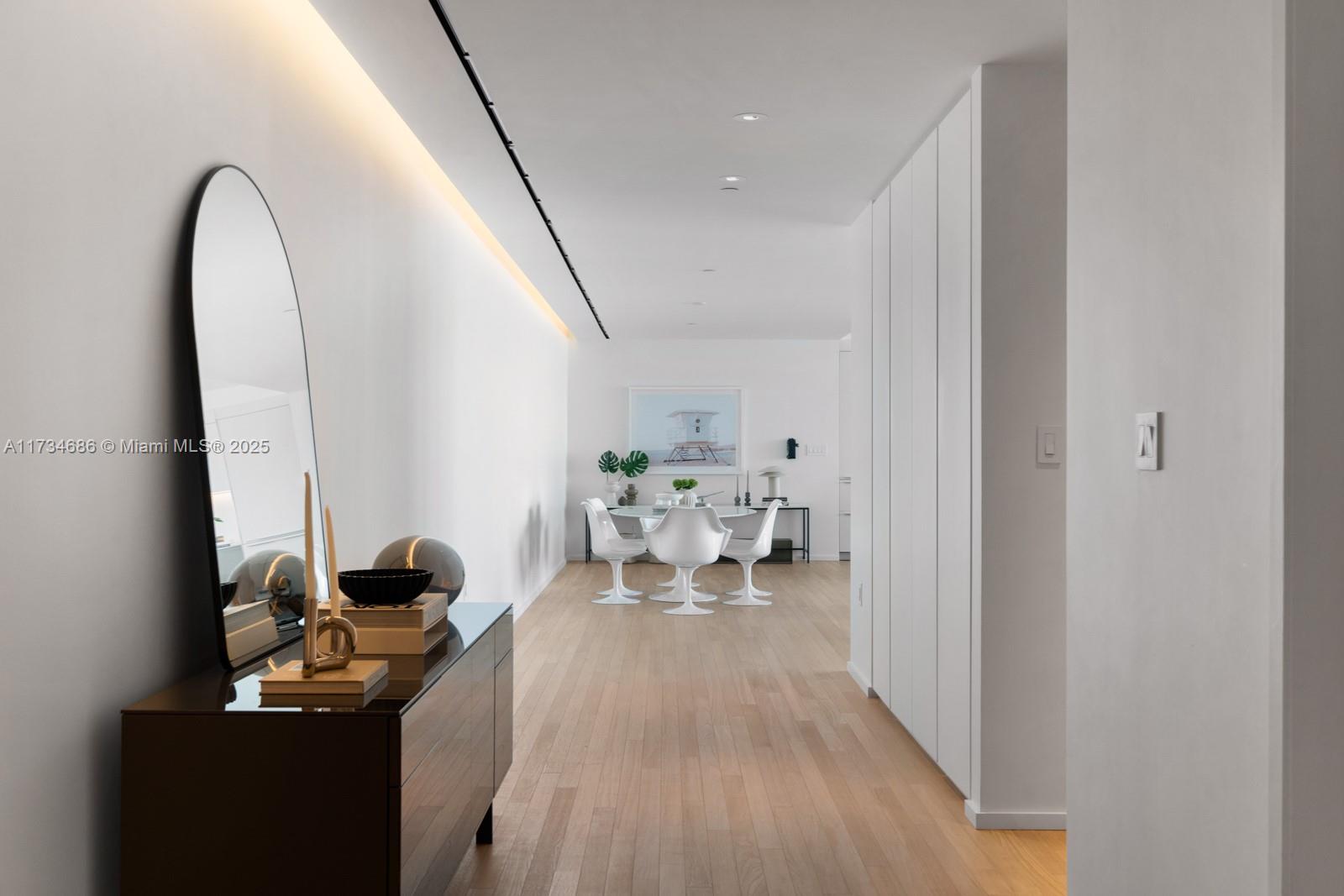 2901 Collins Avenue, Unit 1001 Miami Beach, FL 33140 - Photo 13 of 24