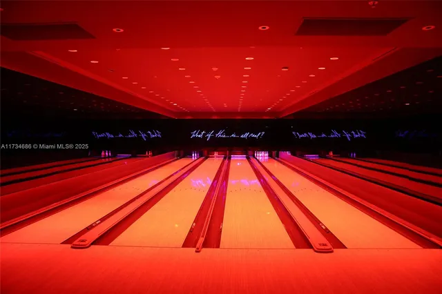 $7,750,000 | 2901 Collins Avenue, Unit 1001, Miami Beach, FL 33140