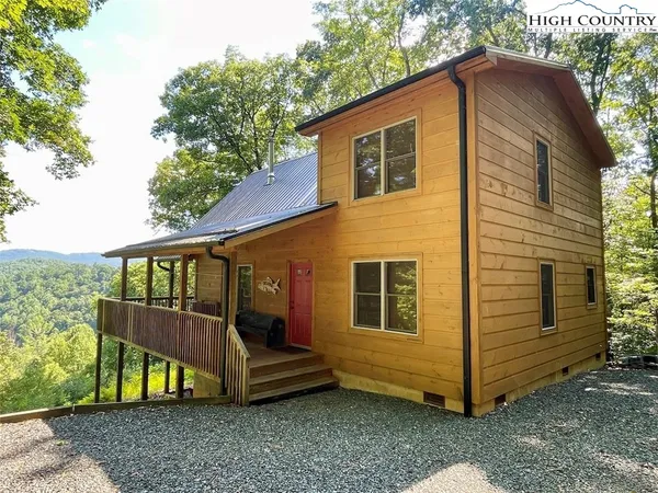 $449,000 | 323 Trout Lily Trail, Lansing, NC 28643
