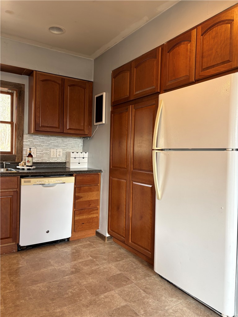 58 Wall Street Addison, NY 14801 - Photo 13 of 23