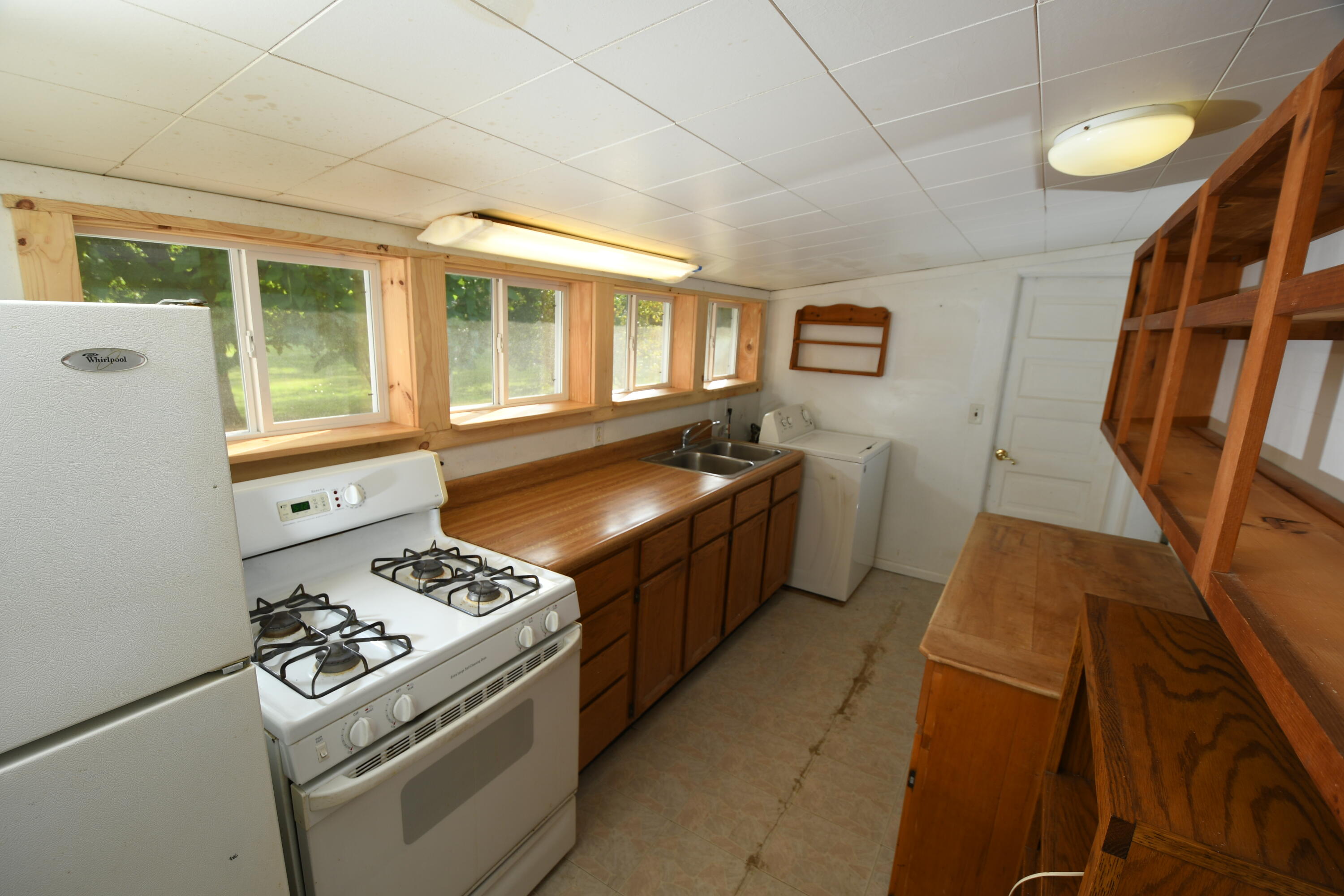 523 White Oak Road Lawton, MI 49065 - Photo 54 of 63 DSC_5498