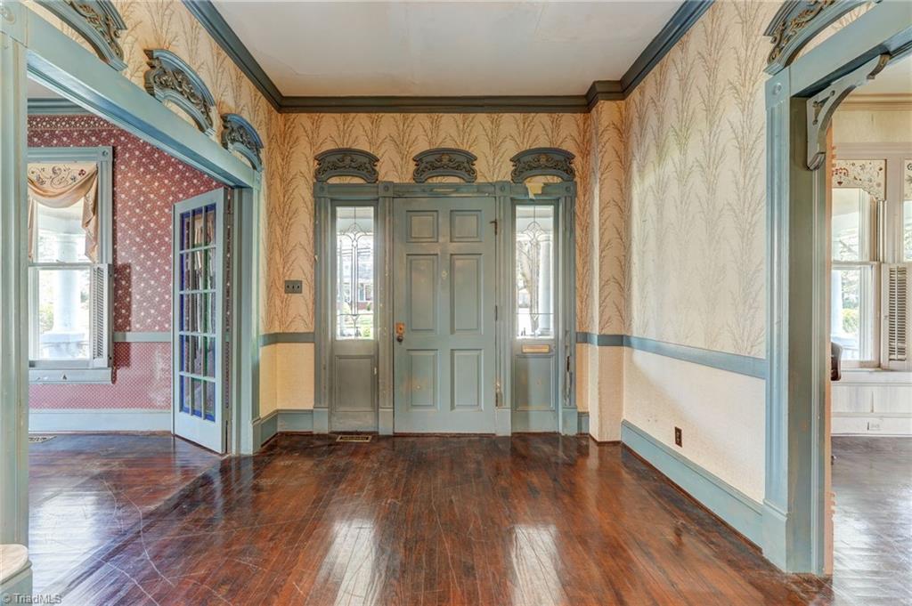712 South Main Street Reidsville, NC 27320 - Photo 12 of 50
