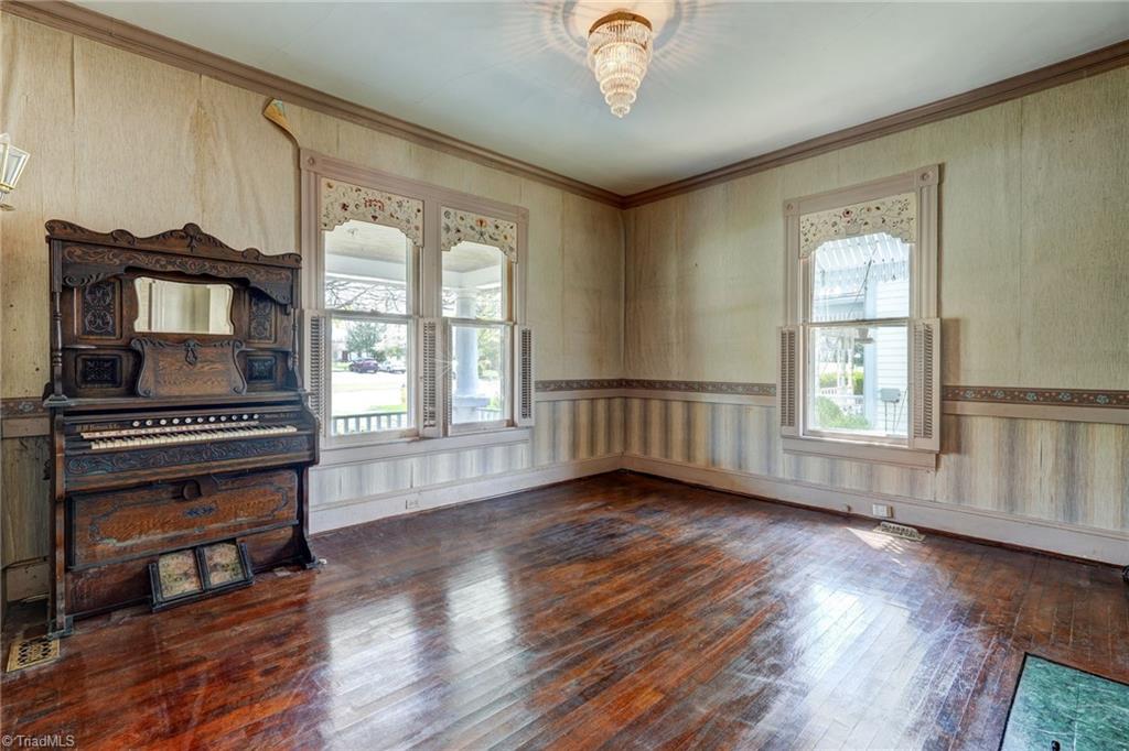 712 South Main Street Reidsville, NC 27320 - Photo 16 of 50
