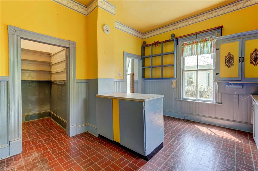 712 South Main Street Reidsville, NC 27320 - Photo 24 of 50