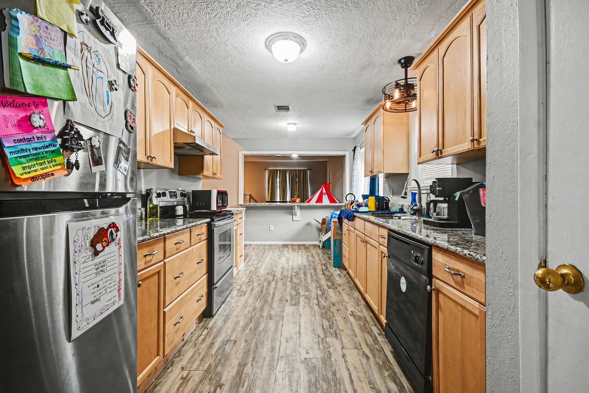 1339 Macclesby Lane Channelview, TX 77530 - Photo 6 of 22 Galley kitchen