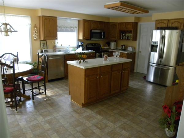 196 Root Road Westfield, MA 01085 - Photo 13 of 23 Gallery Image 13
