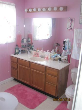 196 Root Road Westfield, MA 01085 - Photo 22 of 23 Gallery Image 22