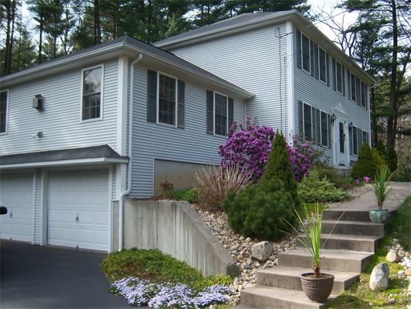 196 Root Road Westfield, MA 01085 - Photo 3 of 23 Gallery Image 3