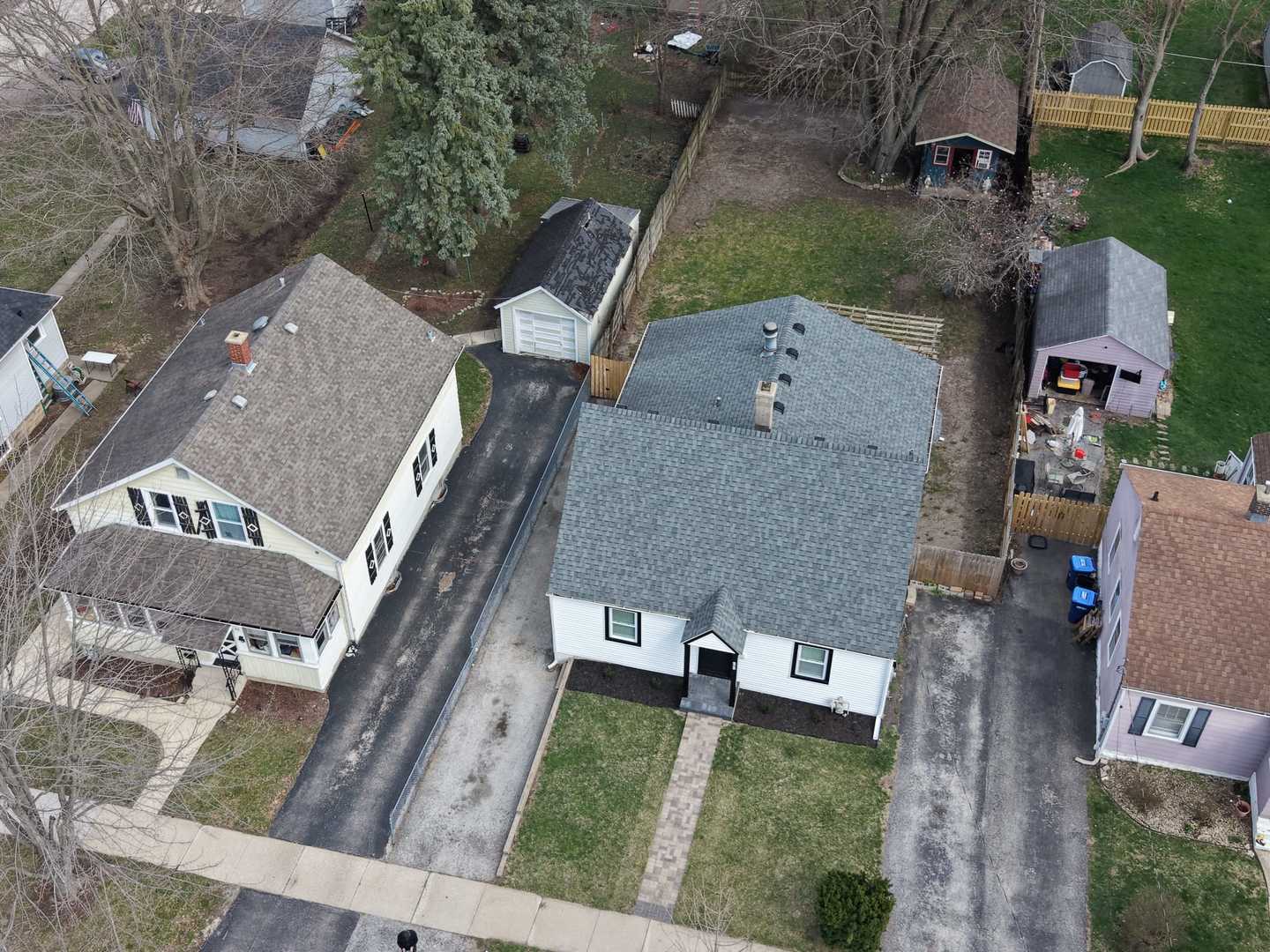 22 North 12th Street St. Charles, IL 60174 - Photo 37 of 37 an aerial view of a house with a yard