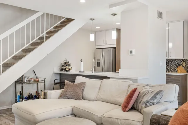 $374,900 | 74236 Catalina Way, Palm Desert, CA 92260