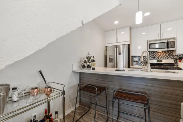 $374,900 | 74236 Catalina Way, Palm Desert, CA 92260