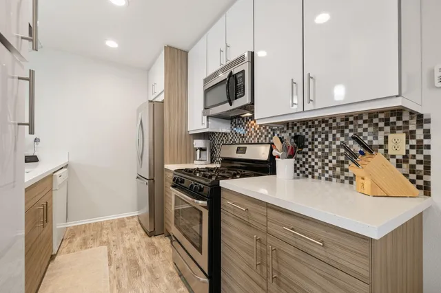 $374,900 | 74236 Catalina Way, Palm Desert, CA 92260