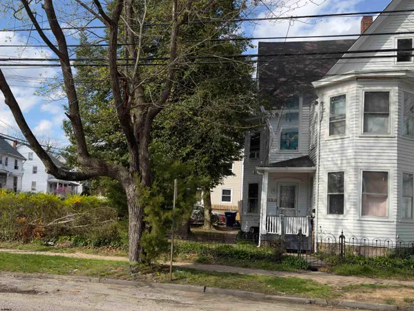 $160,000 | 141 Hampton Street, Bridgeton, NJ 08302