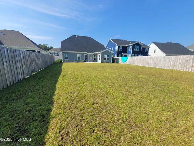 $3,200 | 1241 Pandion Drive, Wilmington, NC 28411