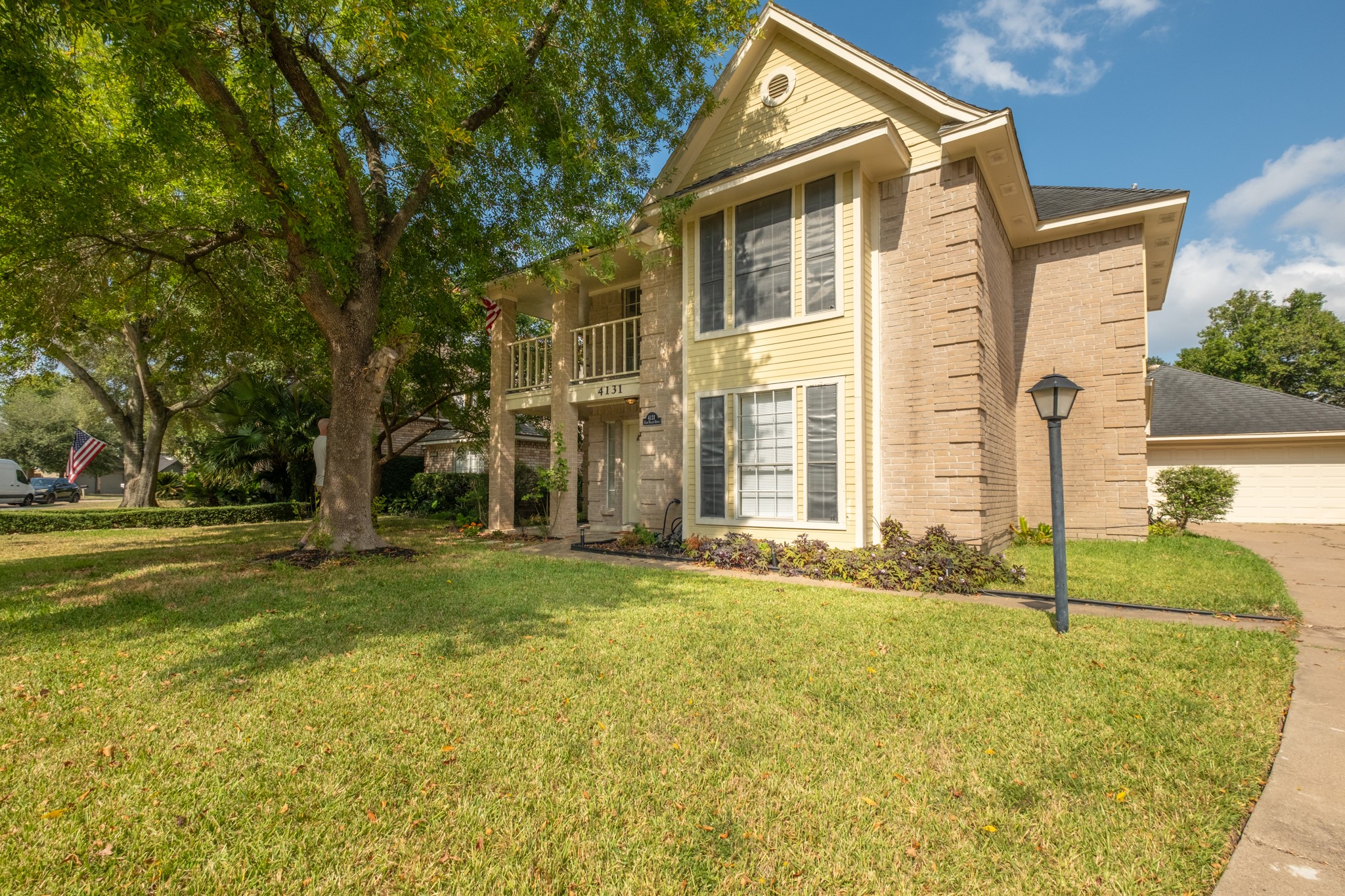 4131 Club Valley Drive Houston, TX 77082 - Photo 5 of 28 a view of a house with a backyard