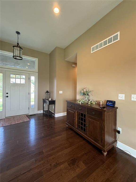 13944 Indian Ridge Road St. Joseph, MO 64505 - Photo 5 of 46 Gallery Image 5