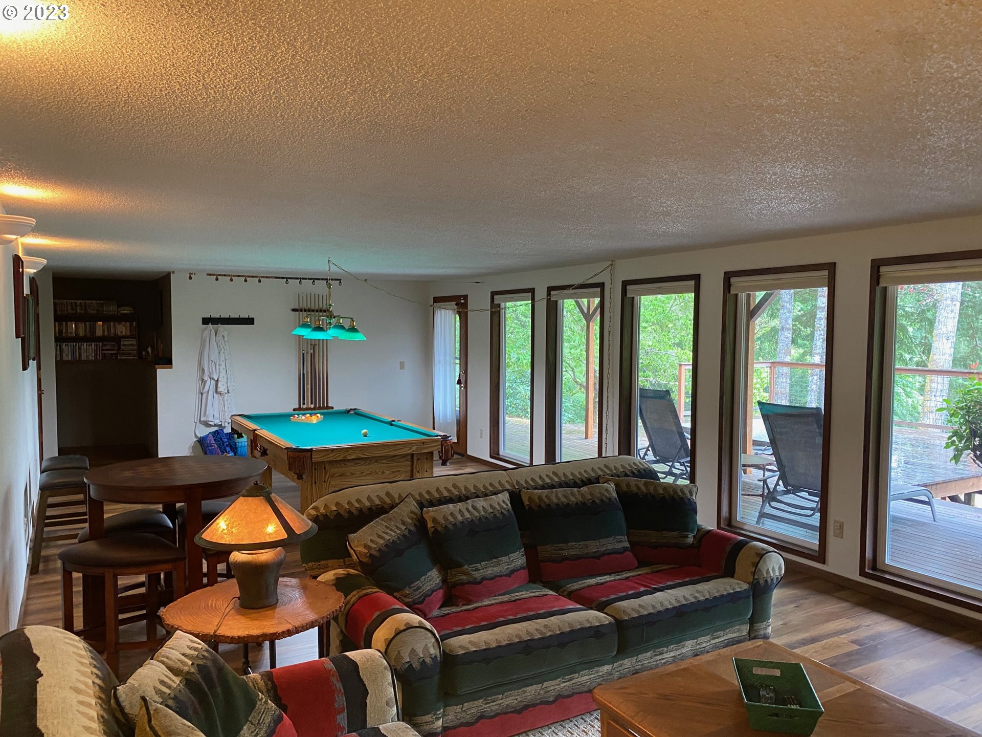 18156 Highway 36 Blachly, OR 97412 - Photo 20 of 48 a living room with furniture and wooden floor