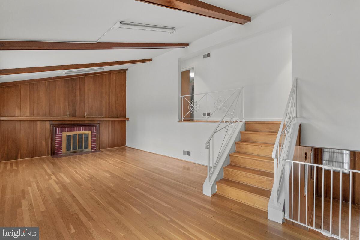 3409 Janet Road Silver Spring, MD 20906 - Photo 10 of 42 Living Room on Main Level