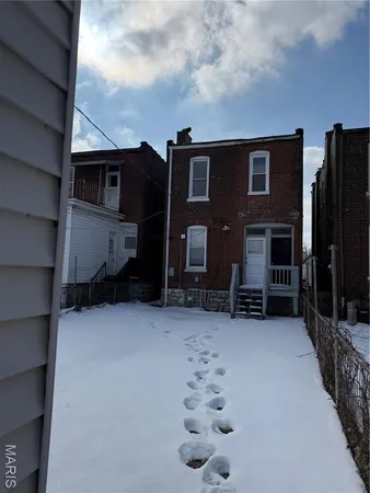 $800 | 411 Fassen Street, Unit 12, St. Louis, MO 63111