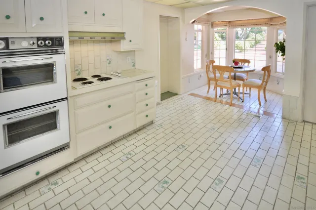 $12,000 | 8294 Prestwick Drive, La Jolla, CA 92037