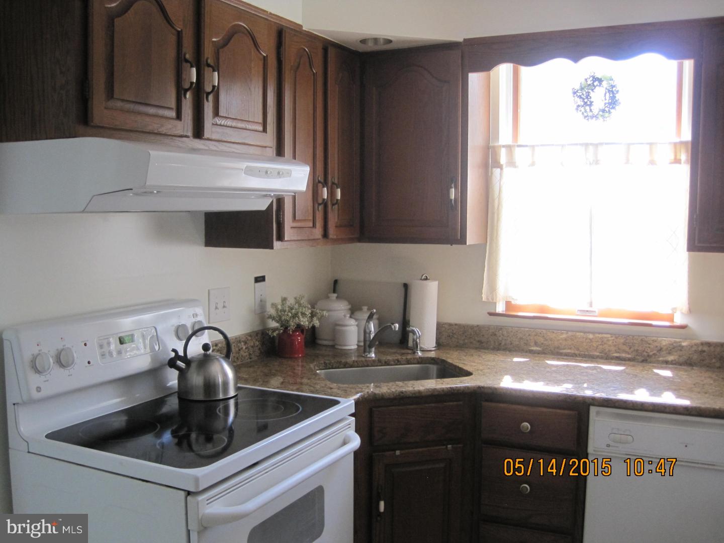 1036 Lamb Road Secane, PA 19018 - Photo 15 of 23 Kitchen