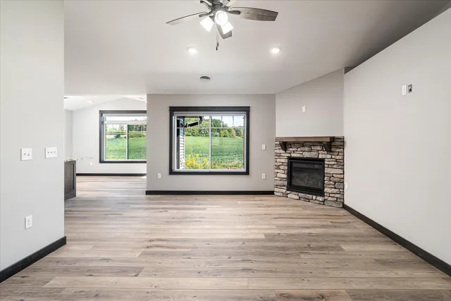 $344,500 | 914 Silverthorne Drive, Viroqua, WI 54665