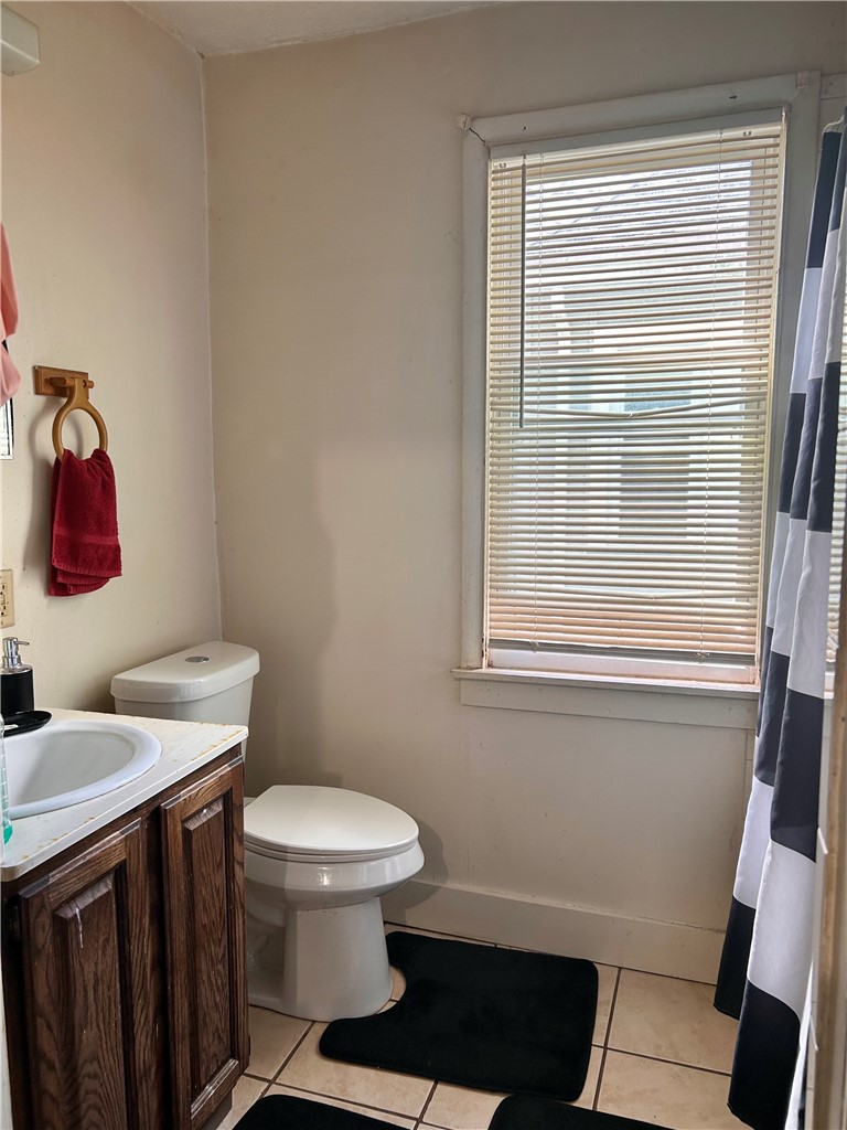 899 Genesee Street Rochester, NY 14611 - Photo 5 of 15
