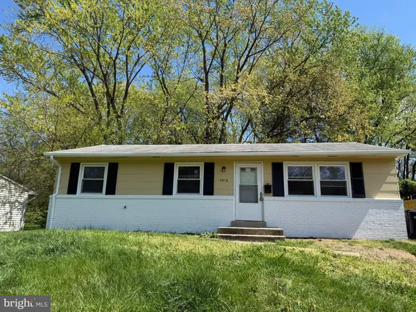 $2,300 | 4515 Kenwood Drive, Woodbridge, VA 22193