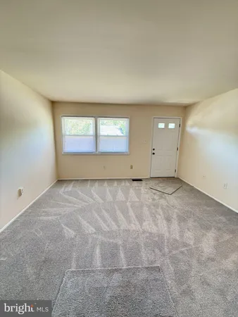 $2,150 | 4515 Kenwood Drive, Woodbridge, VA 22193
