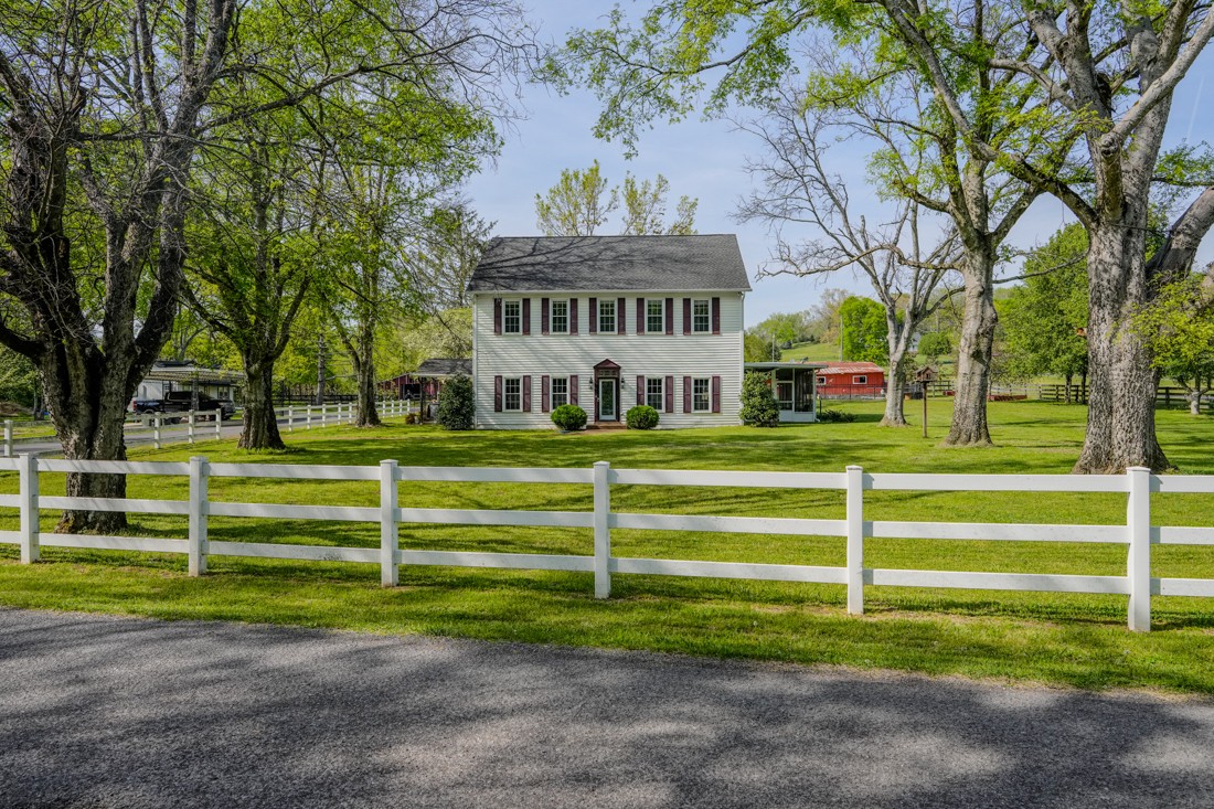 1199 Willis Branch Road Goodlettsville, TN 37072 - Photo 3 of 95 a view of a house with a yard