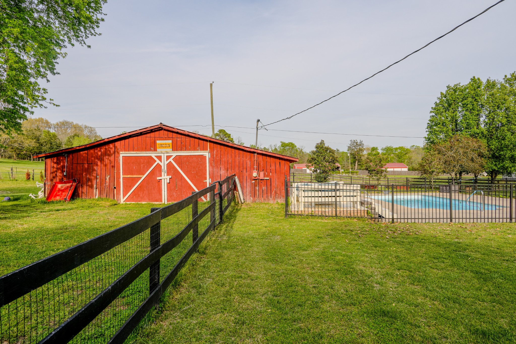 1199 Willis Branch Road Goodlettsville, TN 37072 - Photo 6 of 95 a view of a backyard of the house