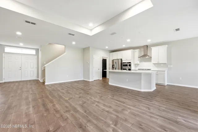 a view of empty room