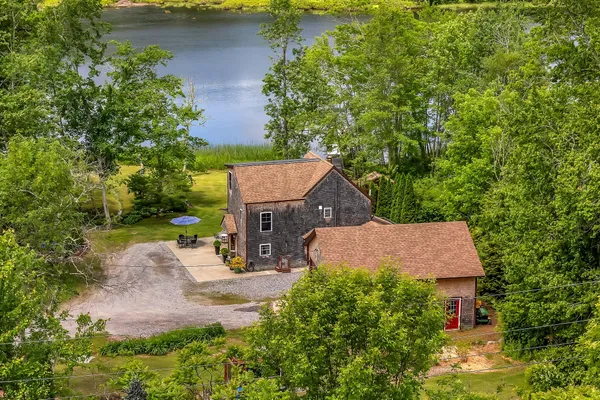 $794,000 | 84 Dewmar Lane, Union, ME 04862