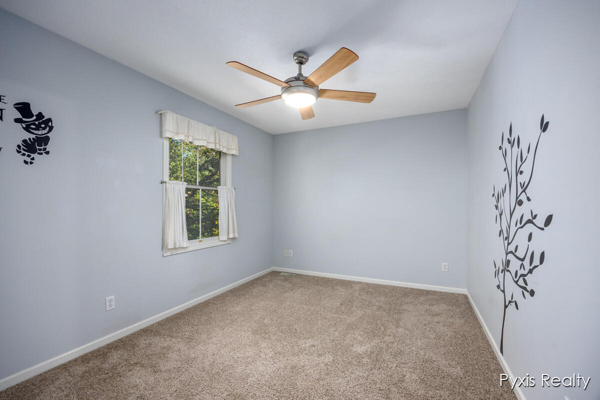 1157 Corvette Drive Jenison, MI 49428 - Photo 32 of 61 IMG_1027