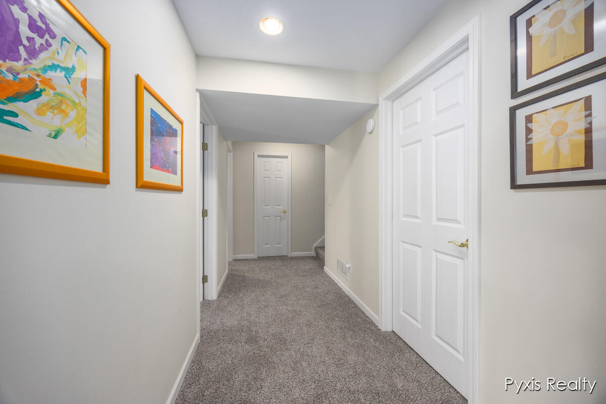 1157 Corvette Drive Jenison, MI 49428 - Photo 33 of 61 IMG_1028