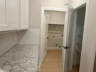 1201 Witherspoon Lane Princeton, TX 75407 - Photo 13 of 15 a bathroom with a sink