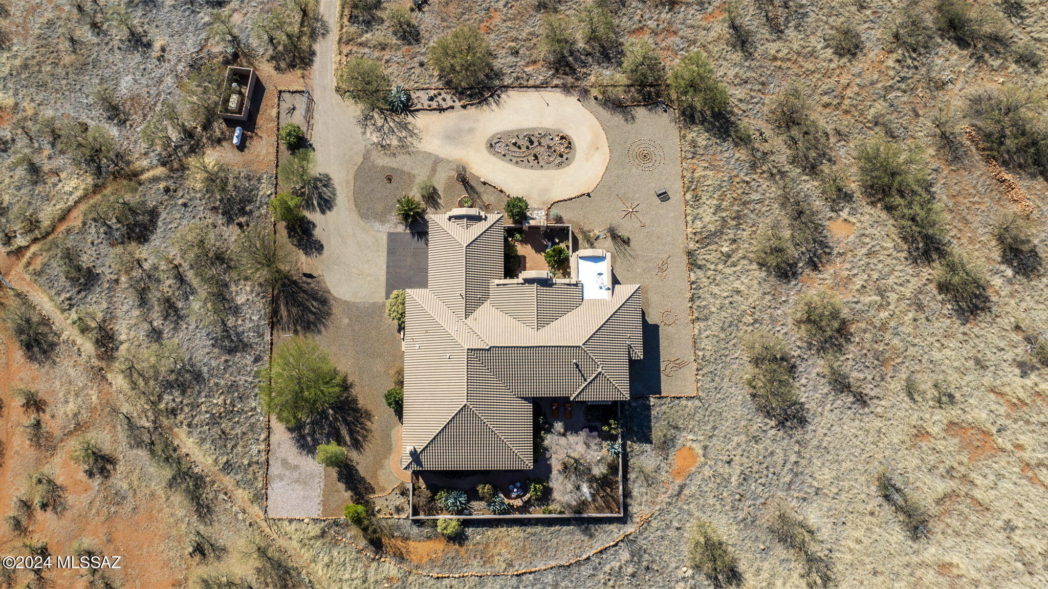 44 Vigas Lane Rio Rico, AZ 85648 - Photo 4 of 39