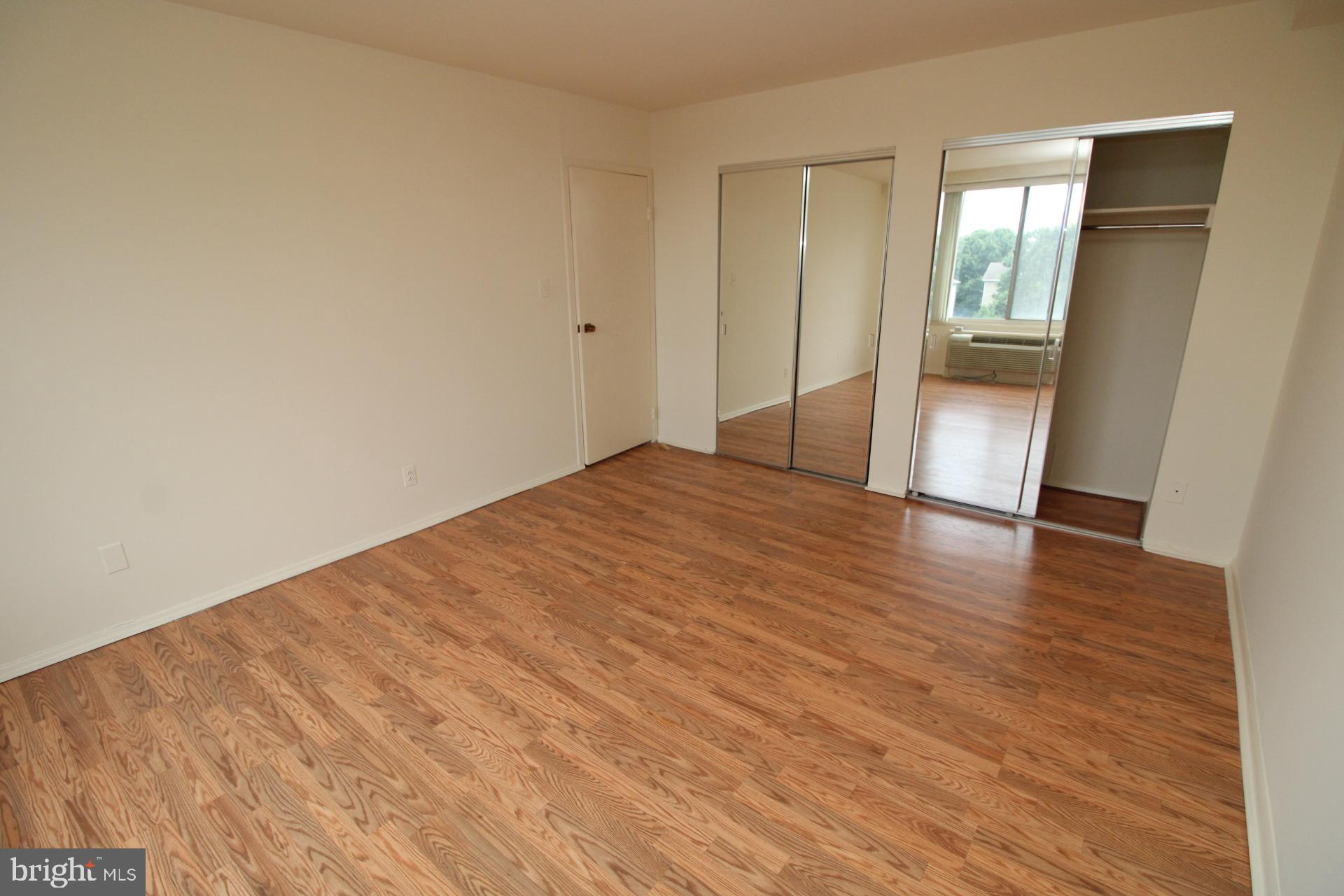 9701 Fields Road, Unit 407 Gaithersburg, MD 20878 - Photo 14 of 29 Bedroom 1