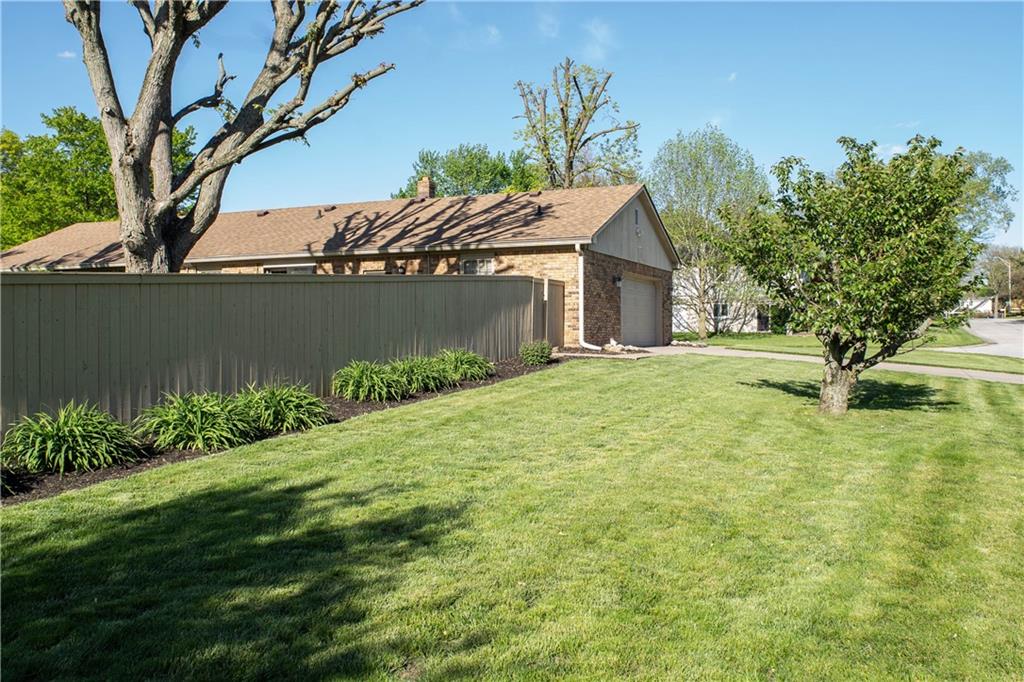 852 Boulder Road Indianapolis, IN 46217 - Photo 3 of 48 Gallery Image 3
