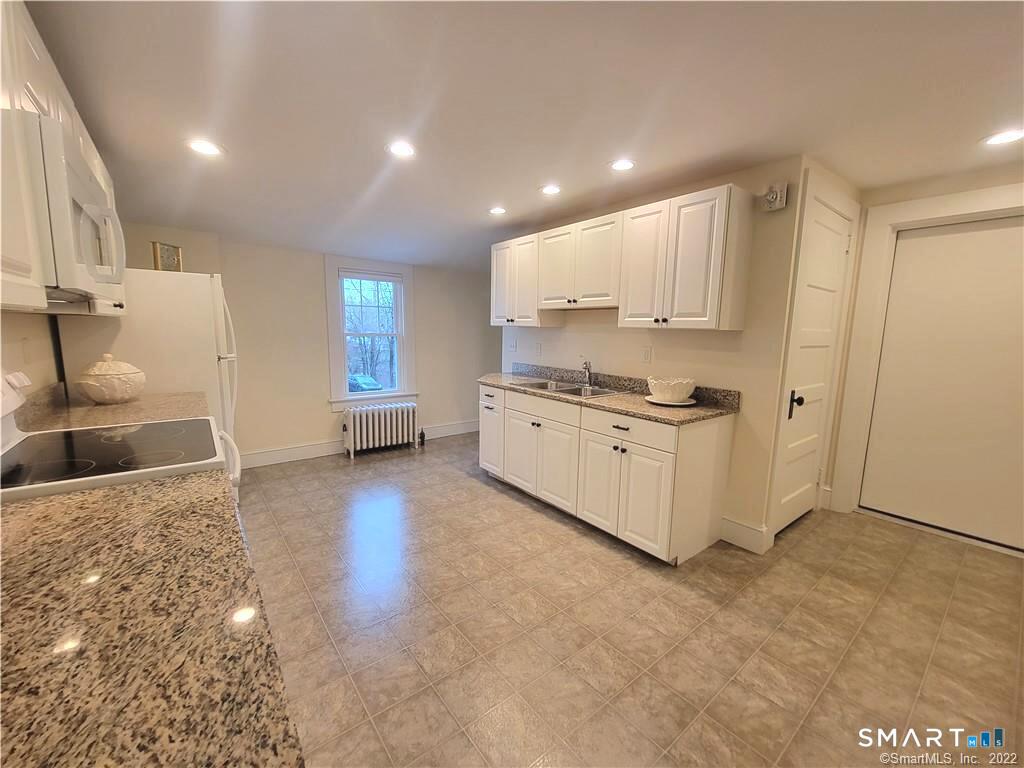14 Prospect Hill Road, Unit B New Milford, CT 06776 - Photo 7 of 26